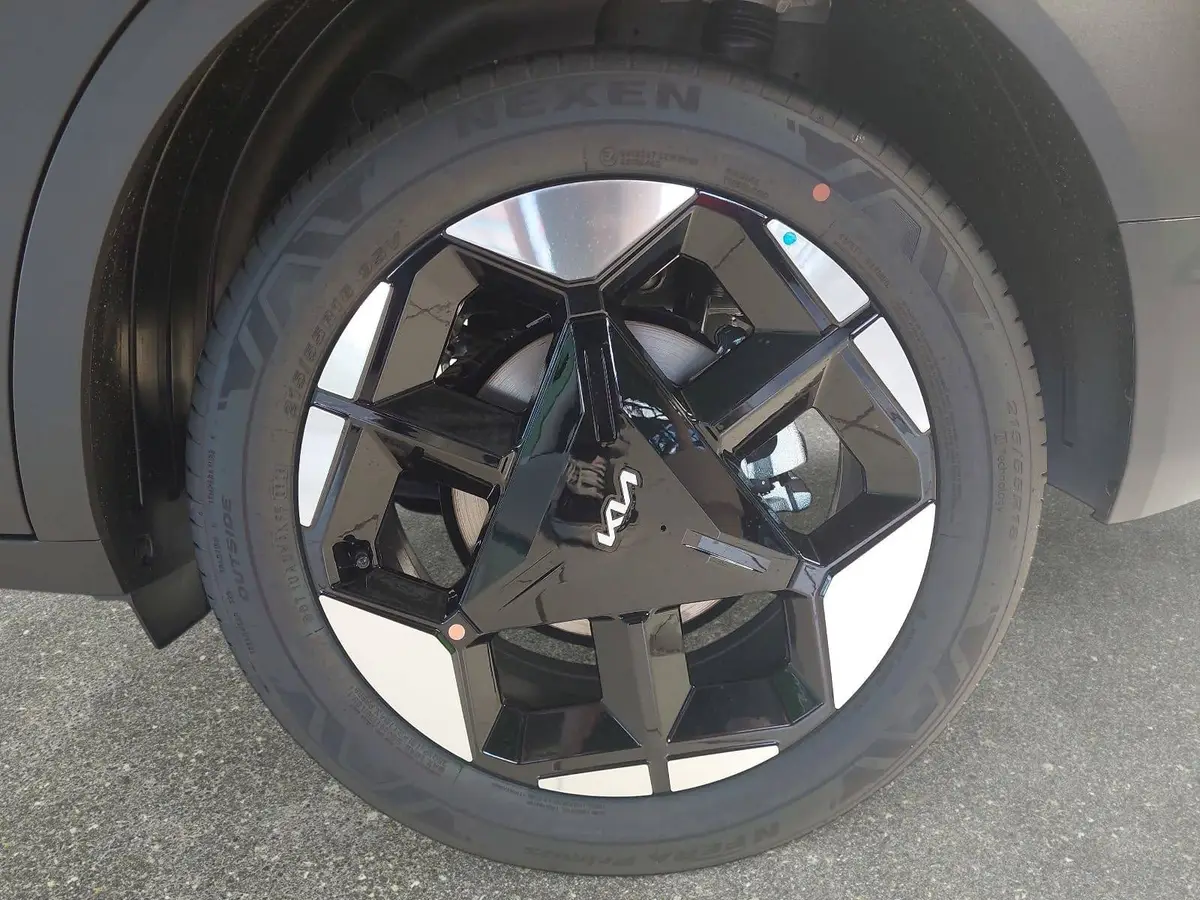 KIA SELTOS 1.6 T-GDI 2WD DCT VISION MJ27 SOUND&NAVI DESIGN