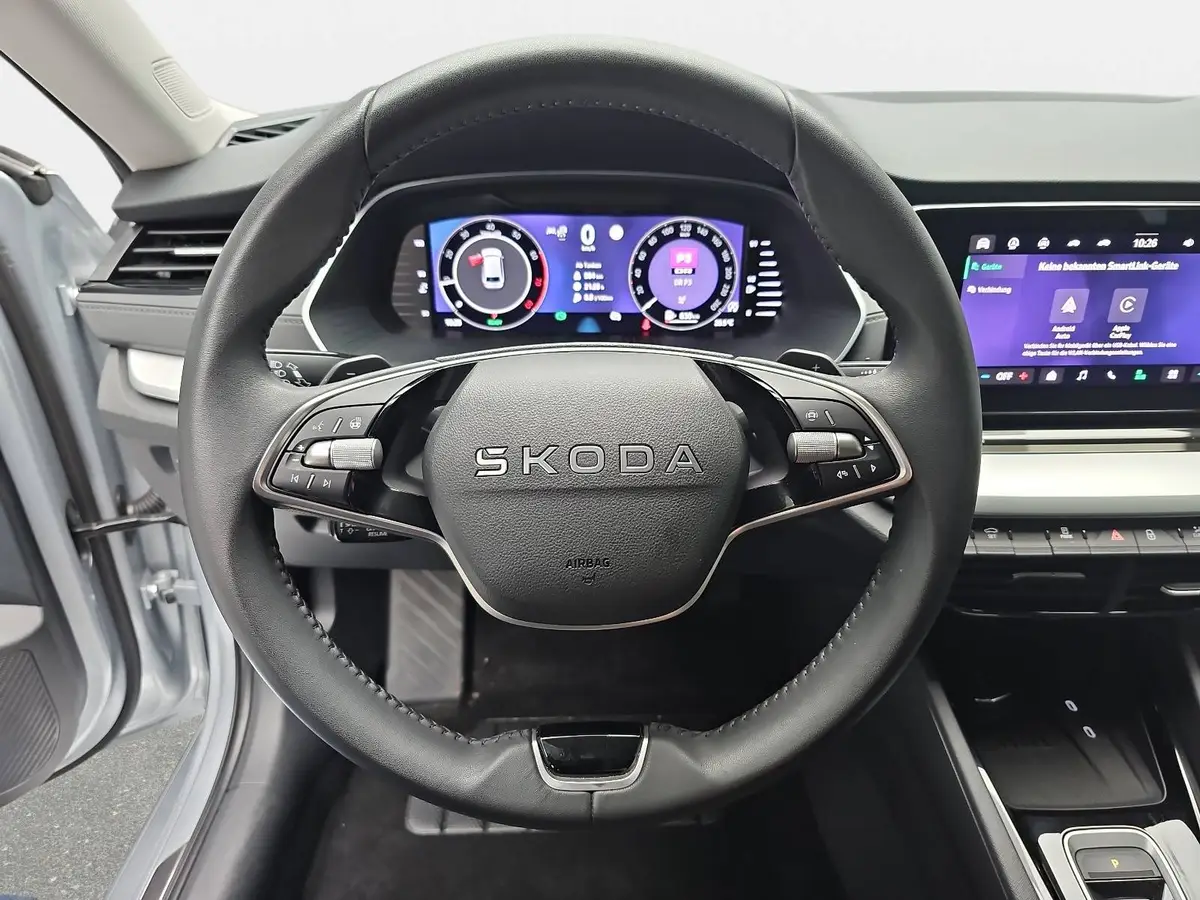 SKODA OCTAVIA COMBI 1.5 TSI DSG SELECTION LED AUDIO WINTER EL.HECKKL. 