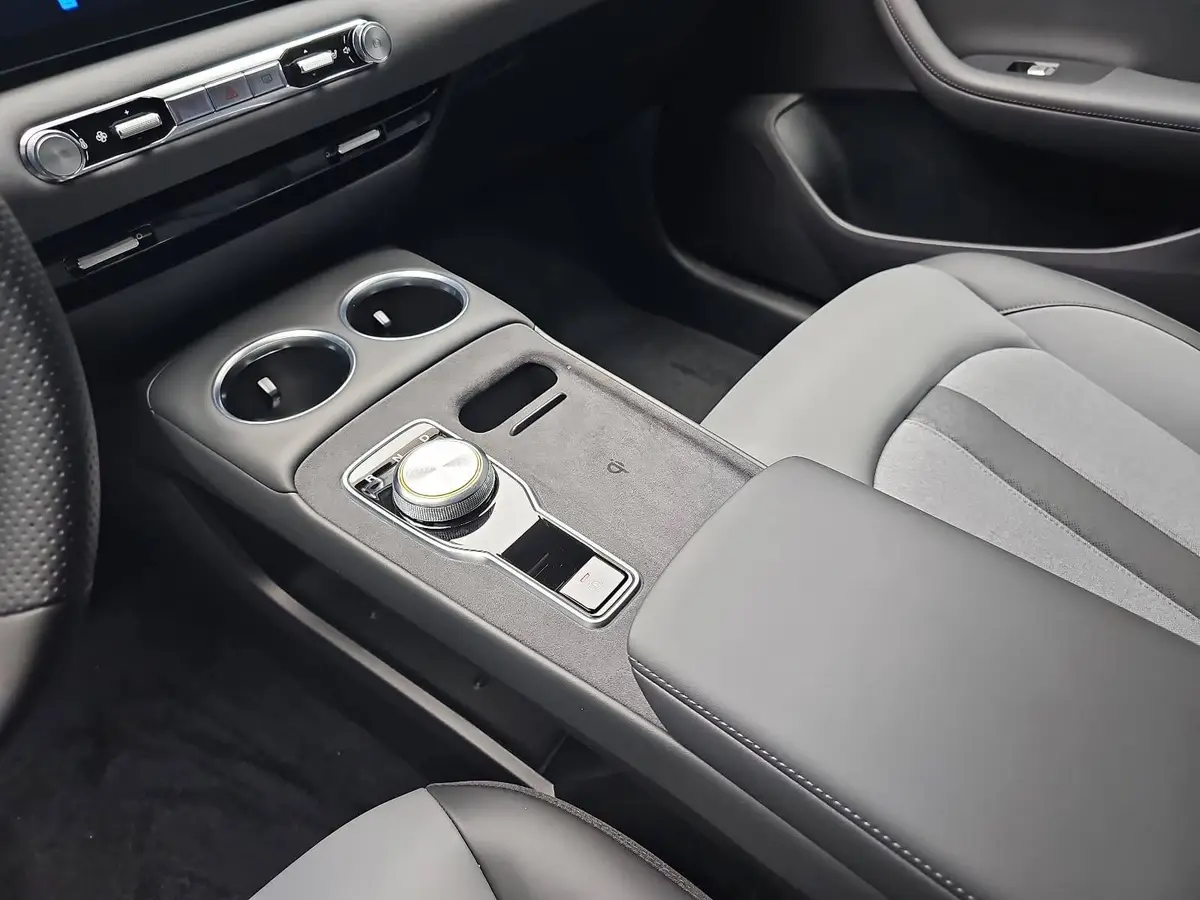MG S5 EV 64 KWH MY25 LUXURY