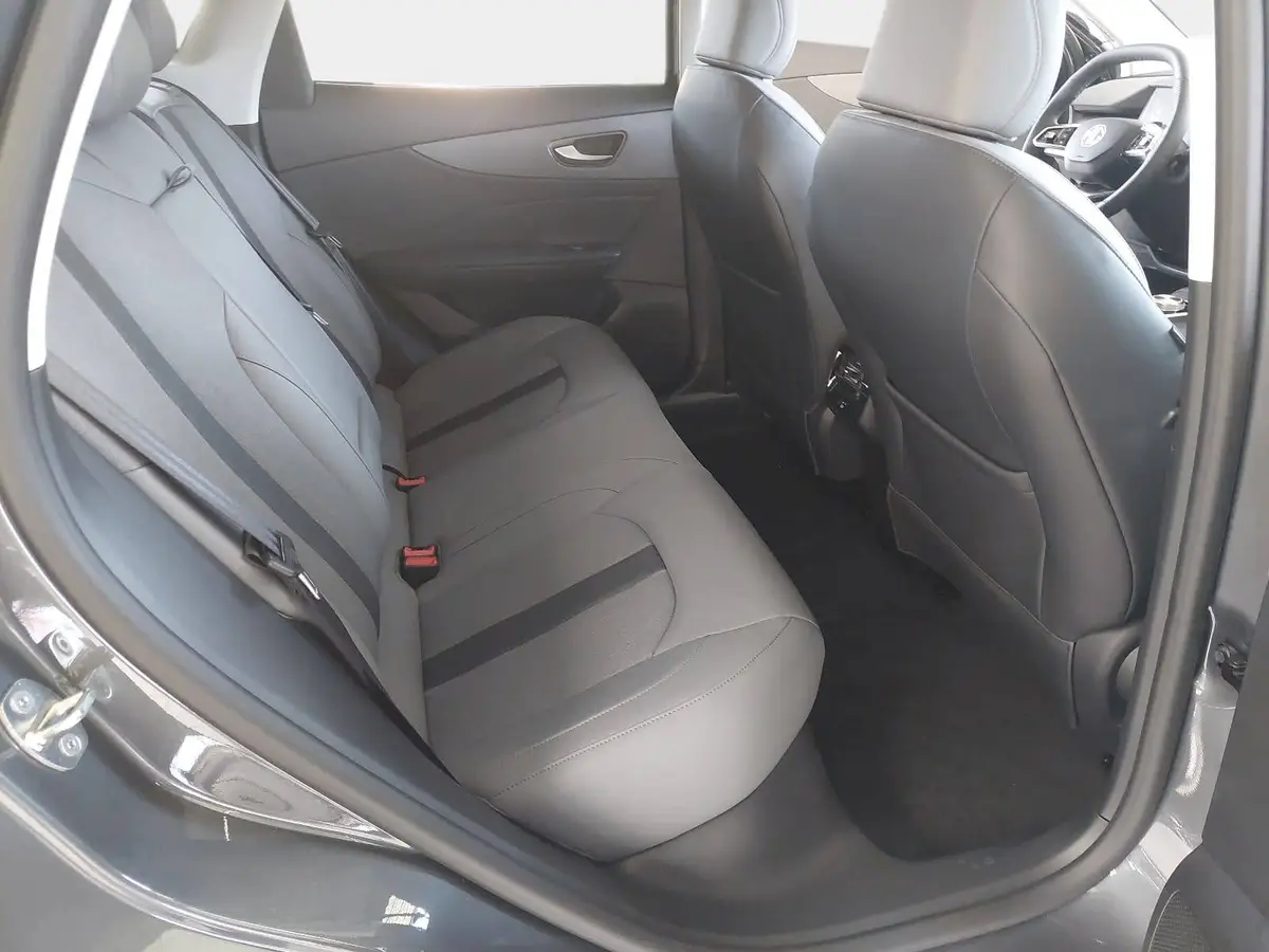 MG S5 EV 64 KWH MY25 LUXURY