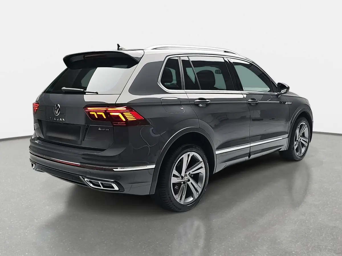 VW TIGUAN 2.0 TSI DSG R-LINE 4MOTION NAVI LED PANO AHK LM19