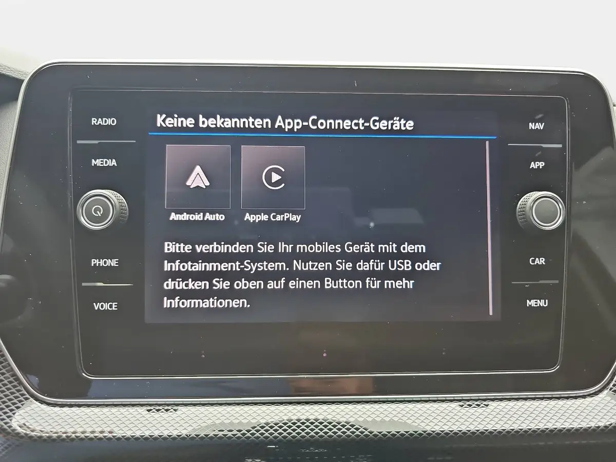 VW T-CROSS 1.0 TSI DSG R-LINE IQ-LED ACC WINTER SICHT KAMERA 