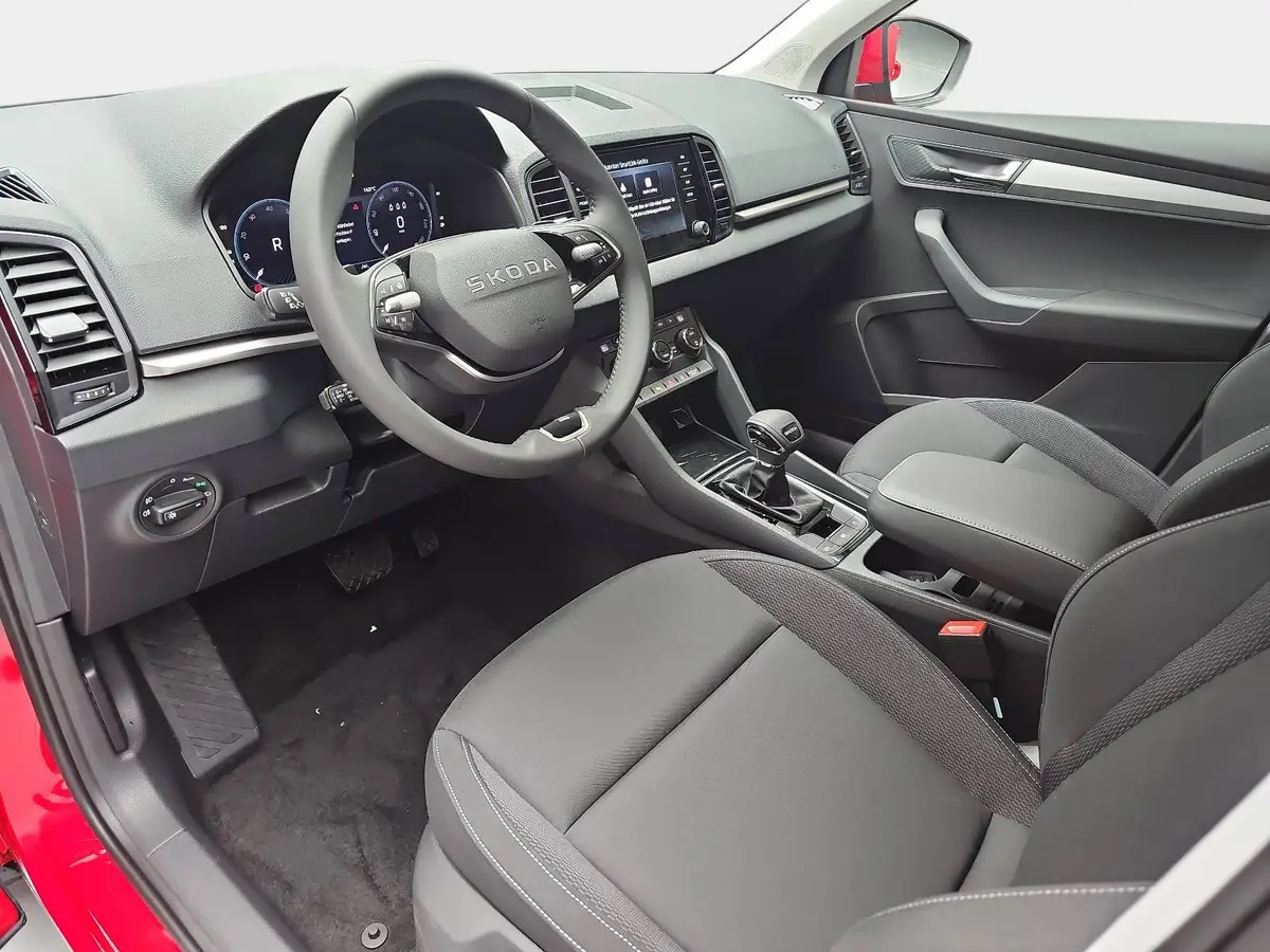 SKODA KAROQ 1.5 TSI DSG SELECTION NAVI LED ACC WINTER KAMERA A