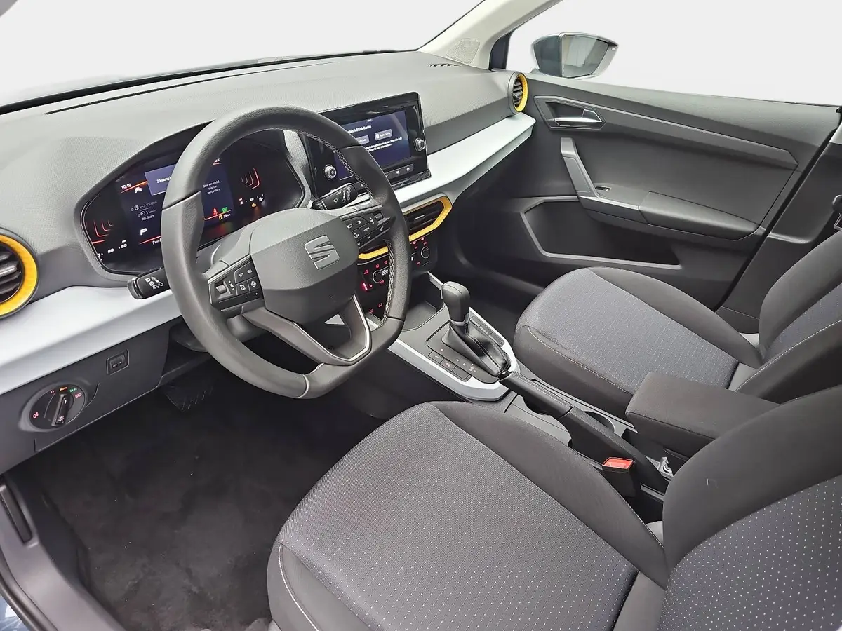 SEAT ARONA 1.0 TSI DSG STYLE LED KLIMAAUTO SMARTLINK PDC LM16