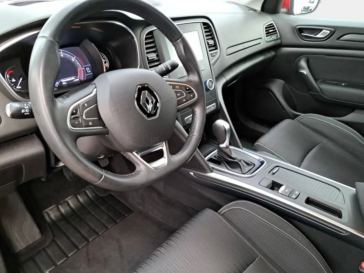 RENAULT MEGANE 1.3 TCE BUSINESS EDITION