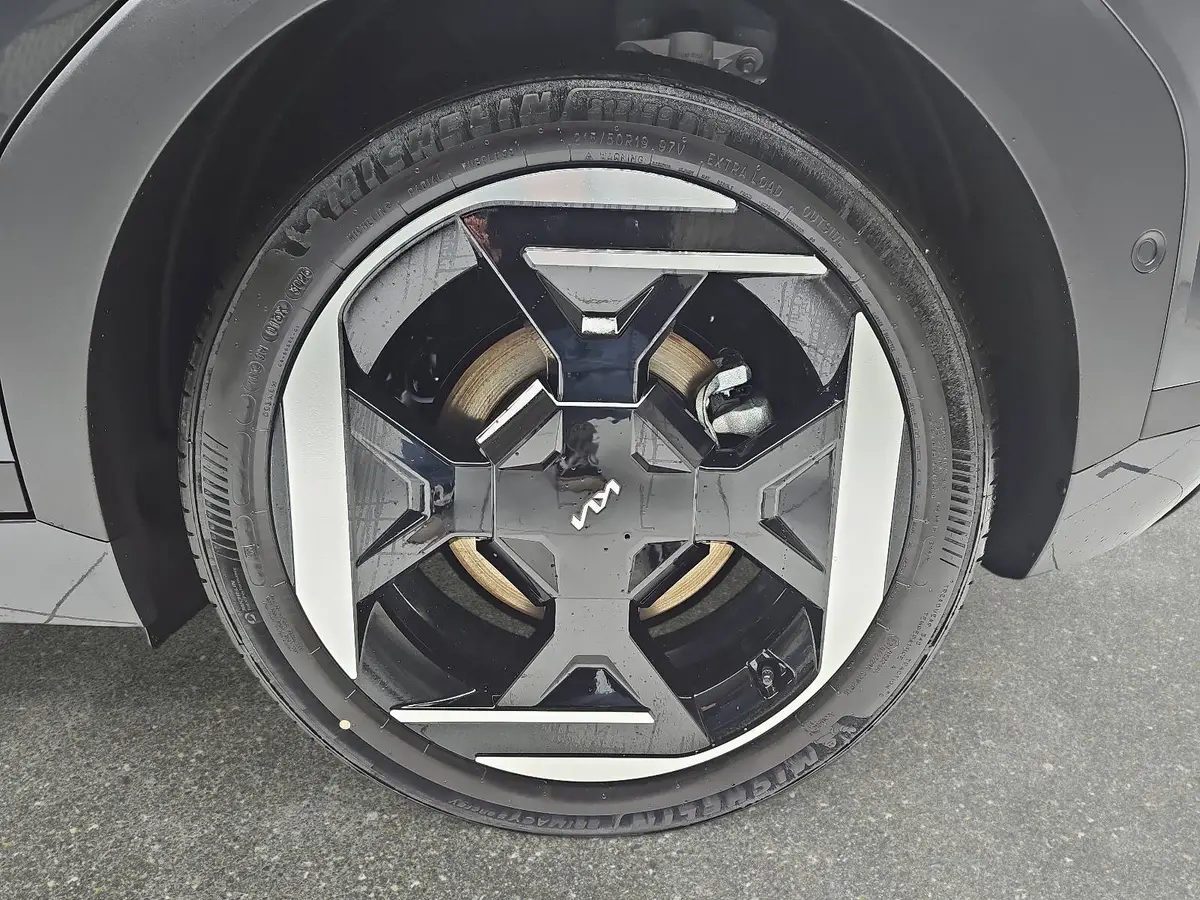 KIA EV4 81.4 KWH EARTH MJ26 UPGRADE TECHNOLOGY WINTER DWP DESIGN SOUND GLASD.