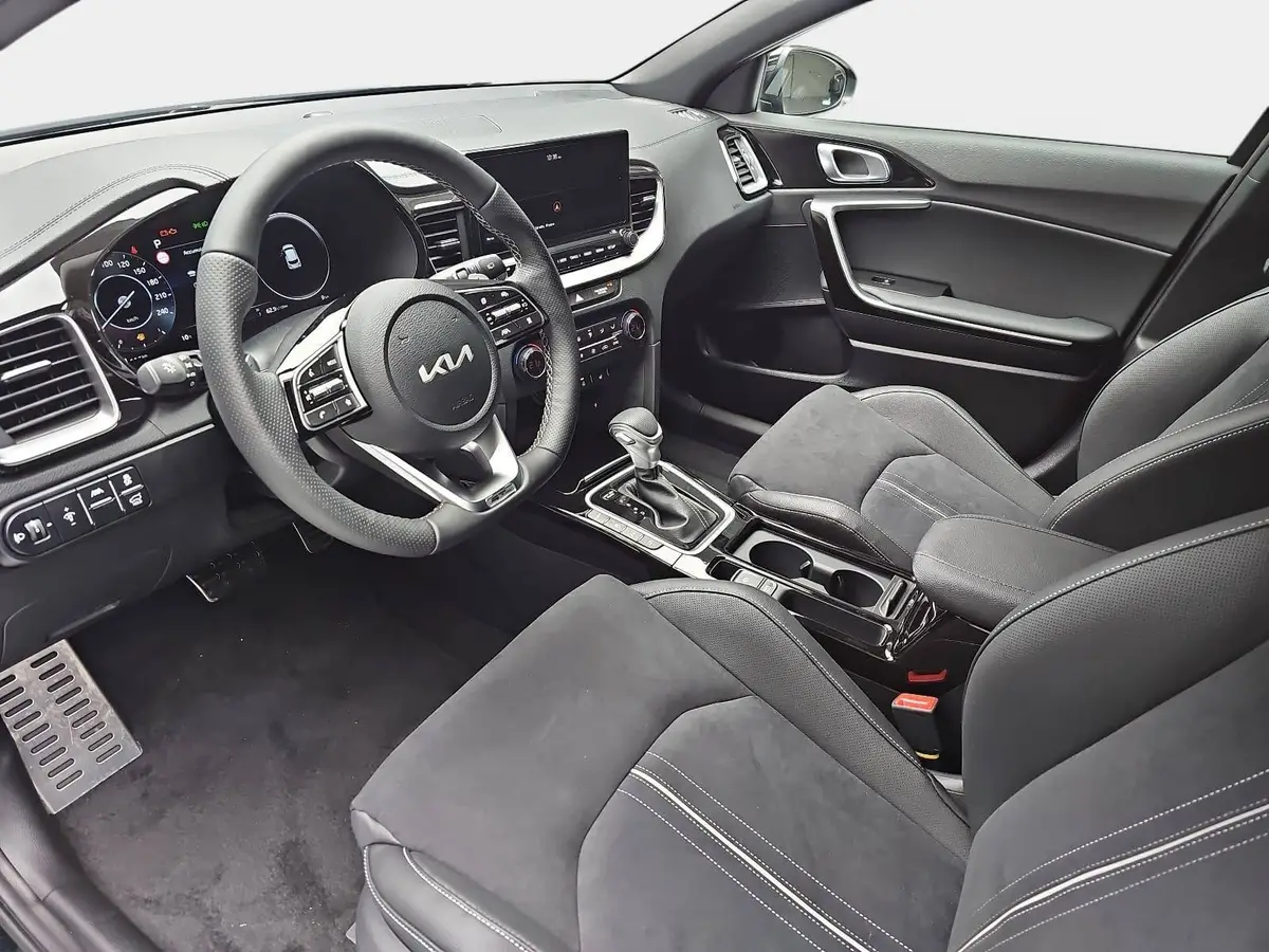 KIA XCEED 1.6 T-GDI 150 DCT GT-LINE MJ26 LEDER