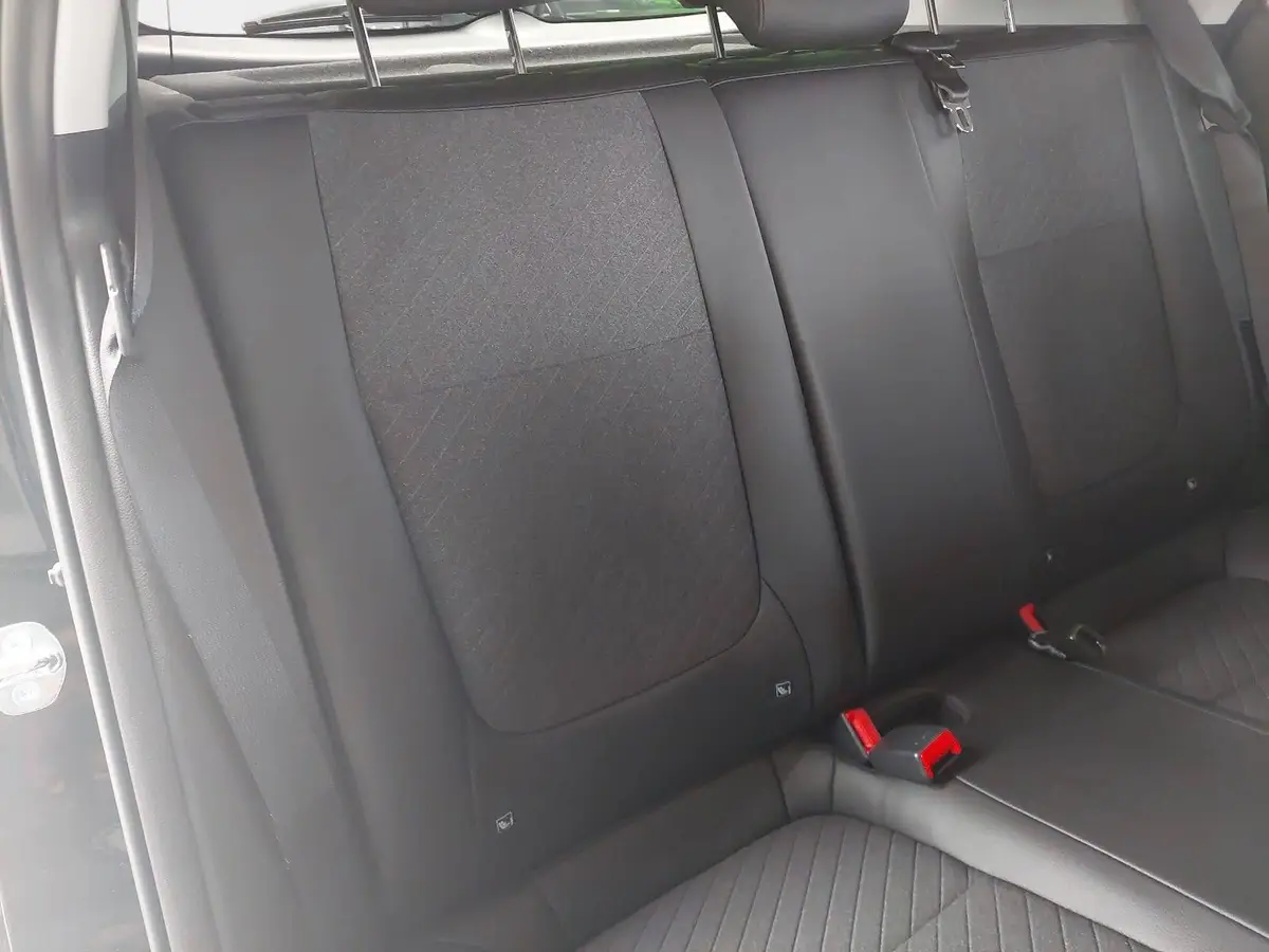 KIA STONIC 1.0 T-GDI 115 48V DCT GT-LINE MJ26 GLASDACH