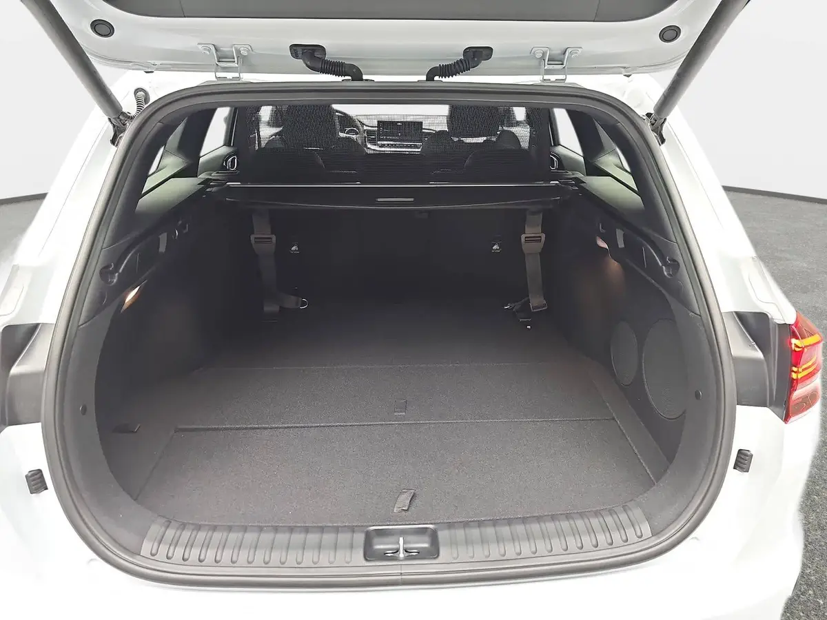 KIA CEED SW 1.5 T-GDI DCT7 GT-LINE TECHNOLOGIE LEDER PERFORMANCE