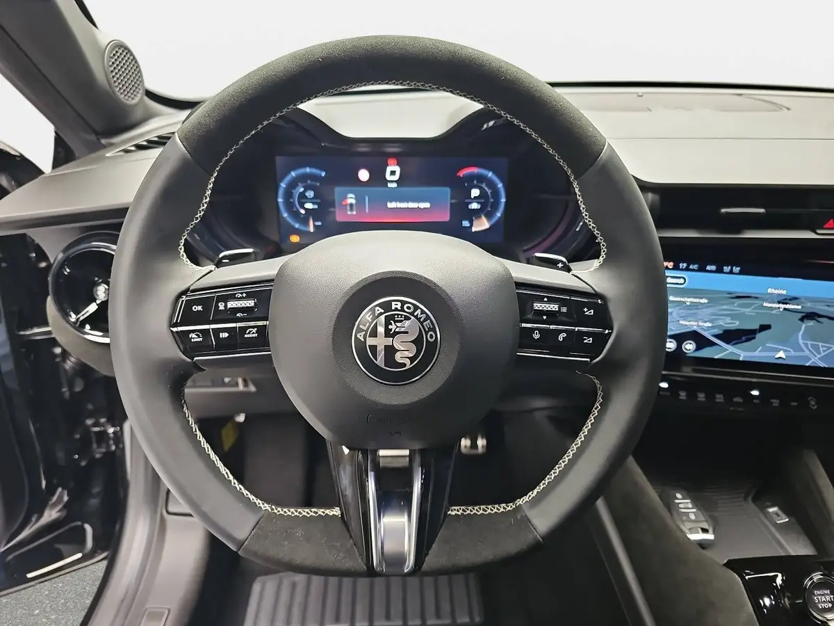 ALFA ROMEO JUNIOR IBRIDA Q4 1.2 VGT 48V-HYBRID 21KW SPORT SPECIALE