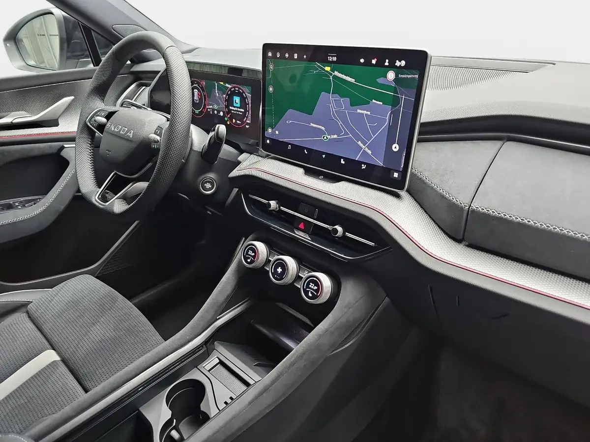 SKODA KODIAQ 1.5 TSI DSG SPORTLINE NAVI LED ACC WINTER KAMERA A