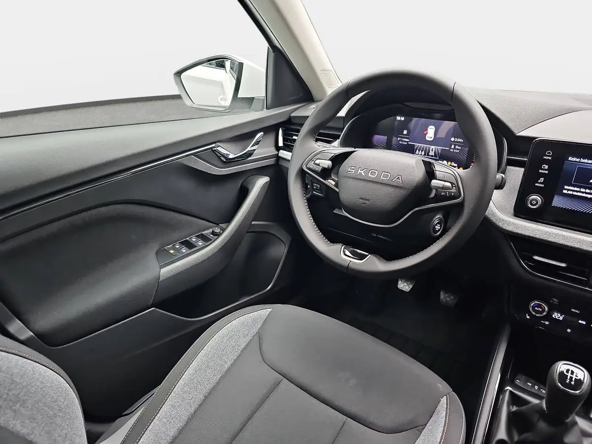 SKODA KAMIQ 1.0 TSI SELECTION LED PDC SITZHEIZ.