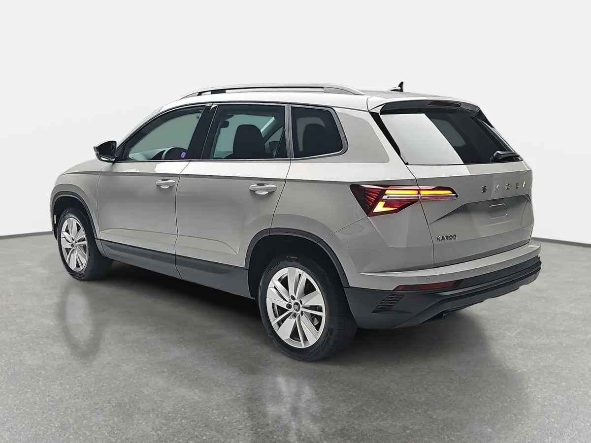 SKODA KAROQ 1.5 TSI DSG FAMILY LED KAMERA LM17