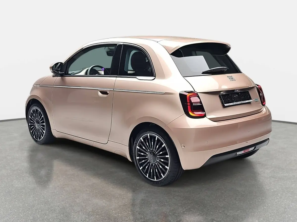 FIAT 500E ELEKTRO 42 KWH LA PRIMA