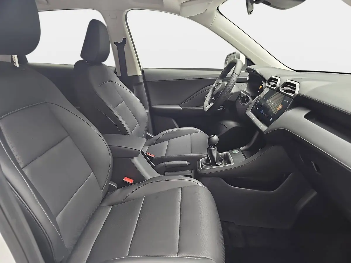 MG ZS 1.5 VTI-TECH COMFORT NAVI LM17 KEYLESS-ENTRY