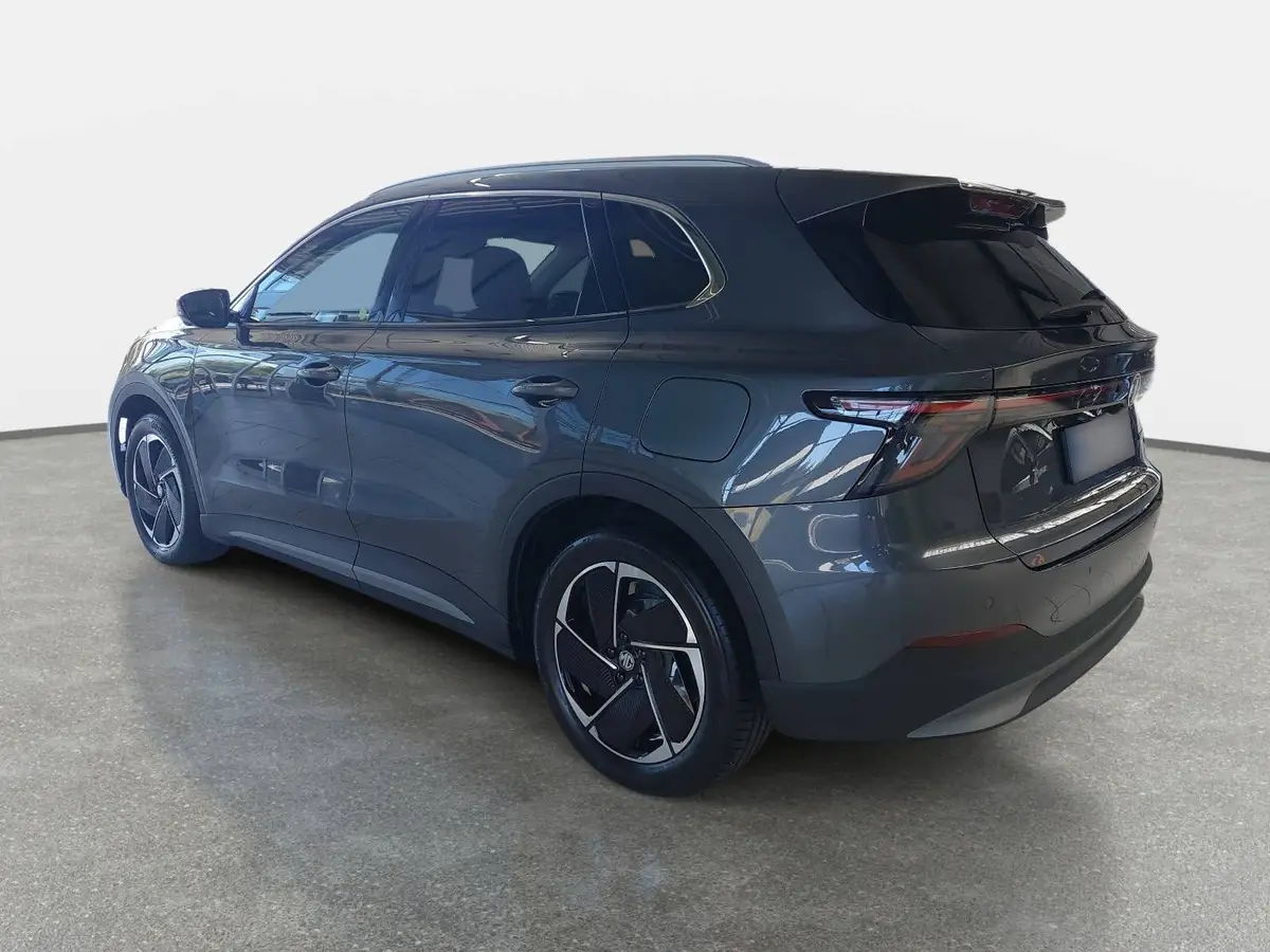 MG S5 EV 64 KWH MY25 LUXURY