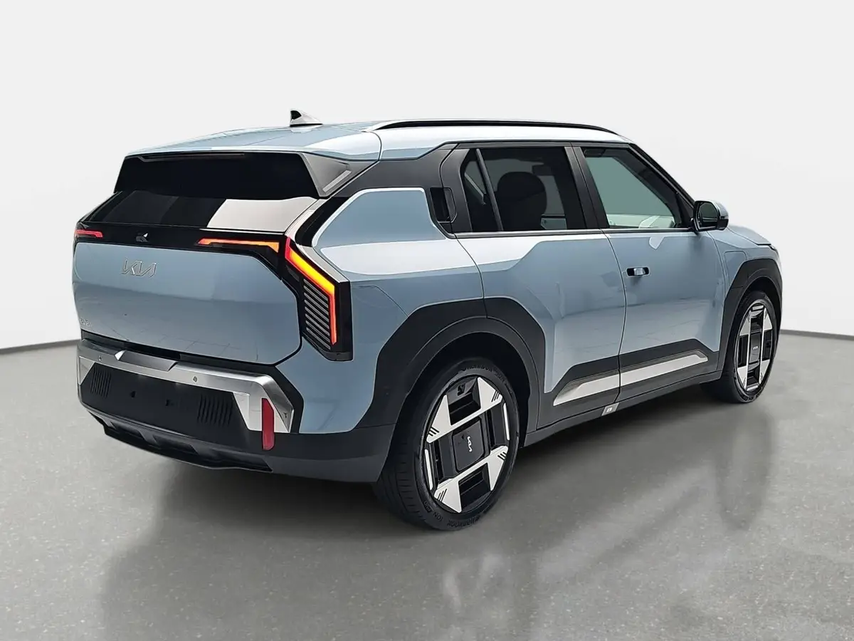 KIA EV3 81.4 KWH EARTH MJ26 WINTER BUSIN. UPGRADE DRIVEWISE-PARK DESIGN SOUND