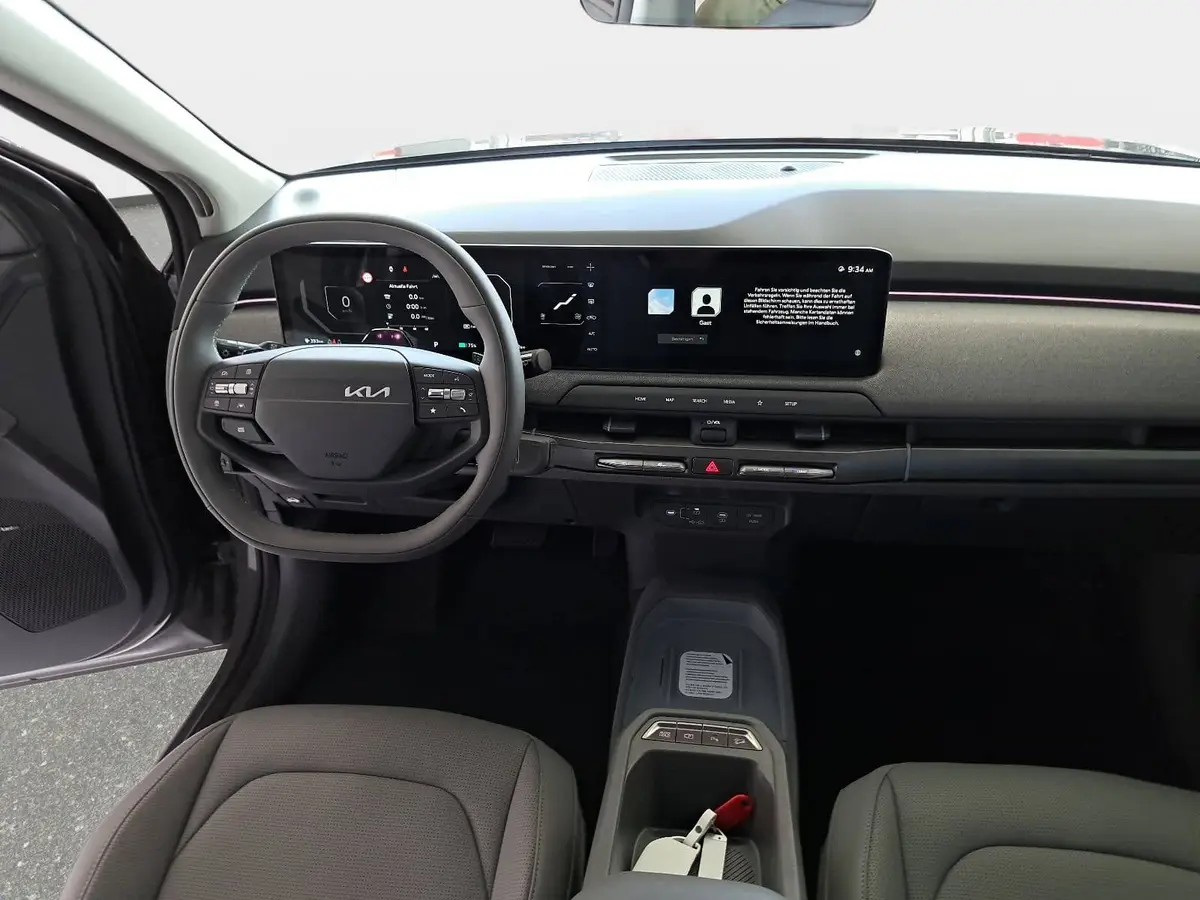 KIA EV3 81.4 KWH EARTH MJ26 WINTER BUSIN. UPGRADE DRIVEWISE-PARK DESIGN SOUND