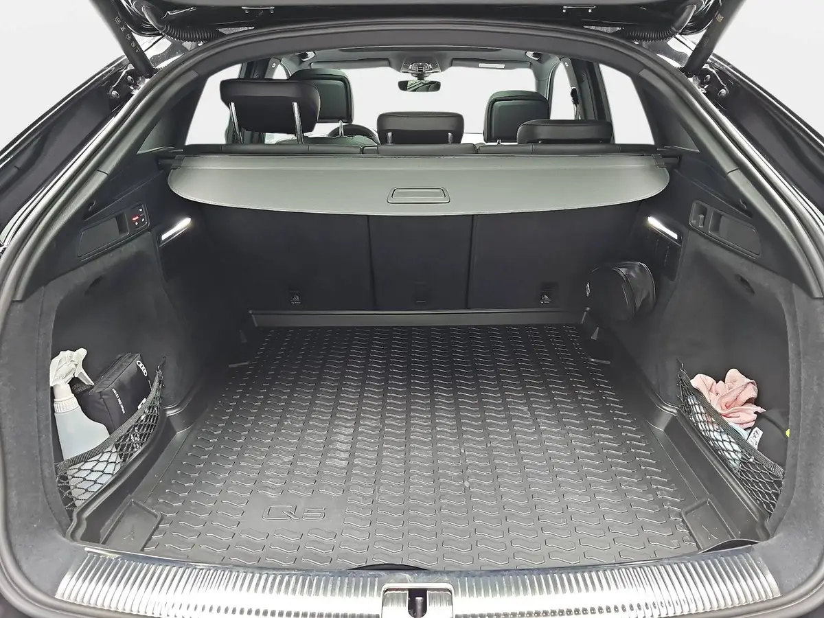 AUDI SQ5 3.0 TDI QUATTRO SPORTBACK B&O AHK LM21