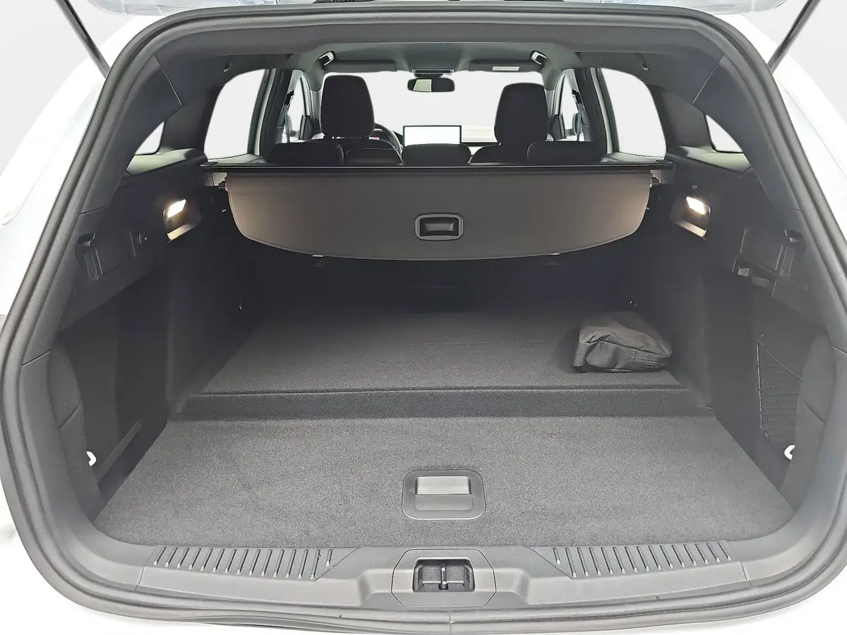 FORD FOCUS TURNIER 1.0 EB AUTO. ST-LINE X NAVI LED WINTER KAM