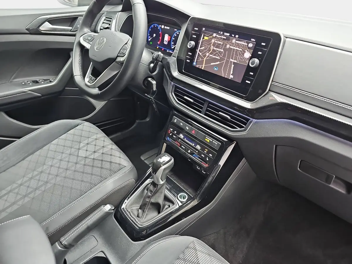VW T-CROSS 1.5 TSI DSG R-LINE IQ-LED KLIMA DAB WINTER KAMERA 