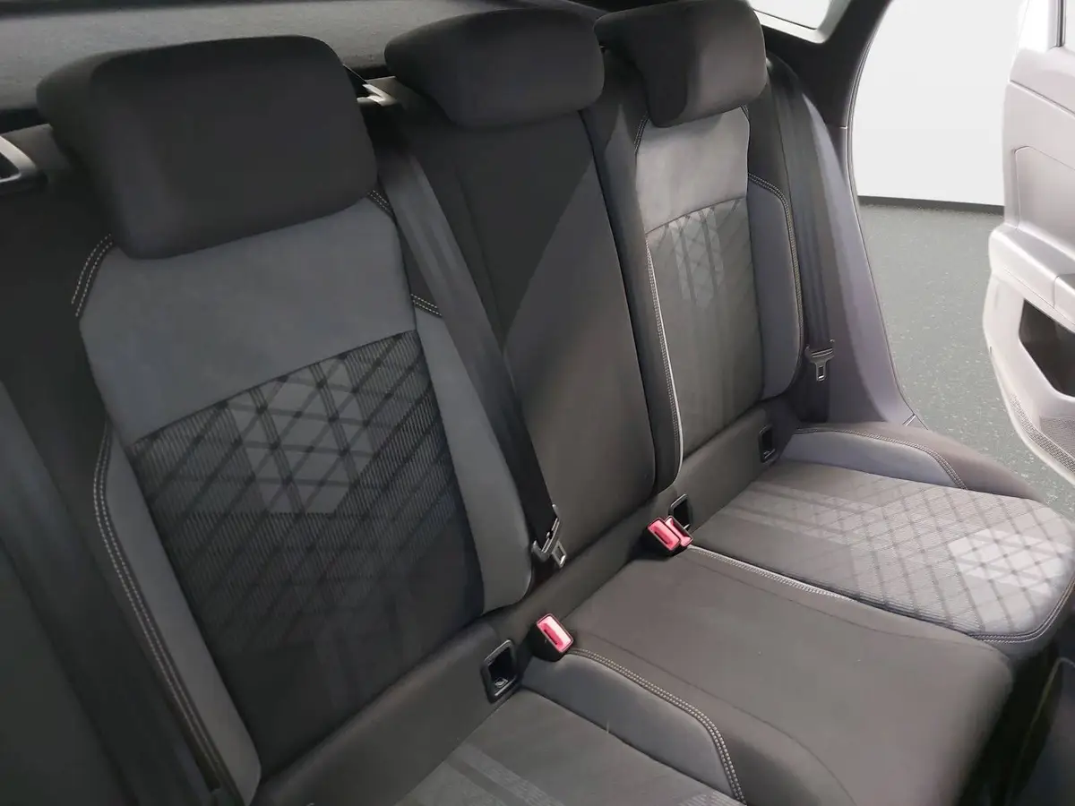 VW TAIGO 1.0 TSI DSG R-LINE NAVI MATRIX LM18