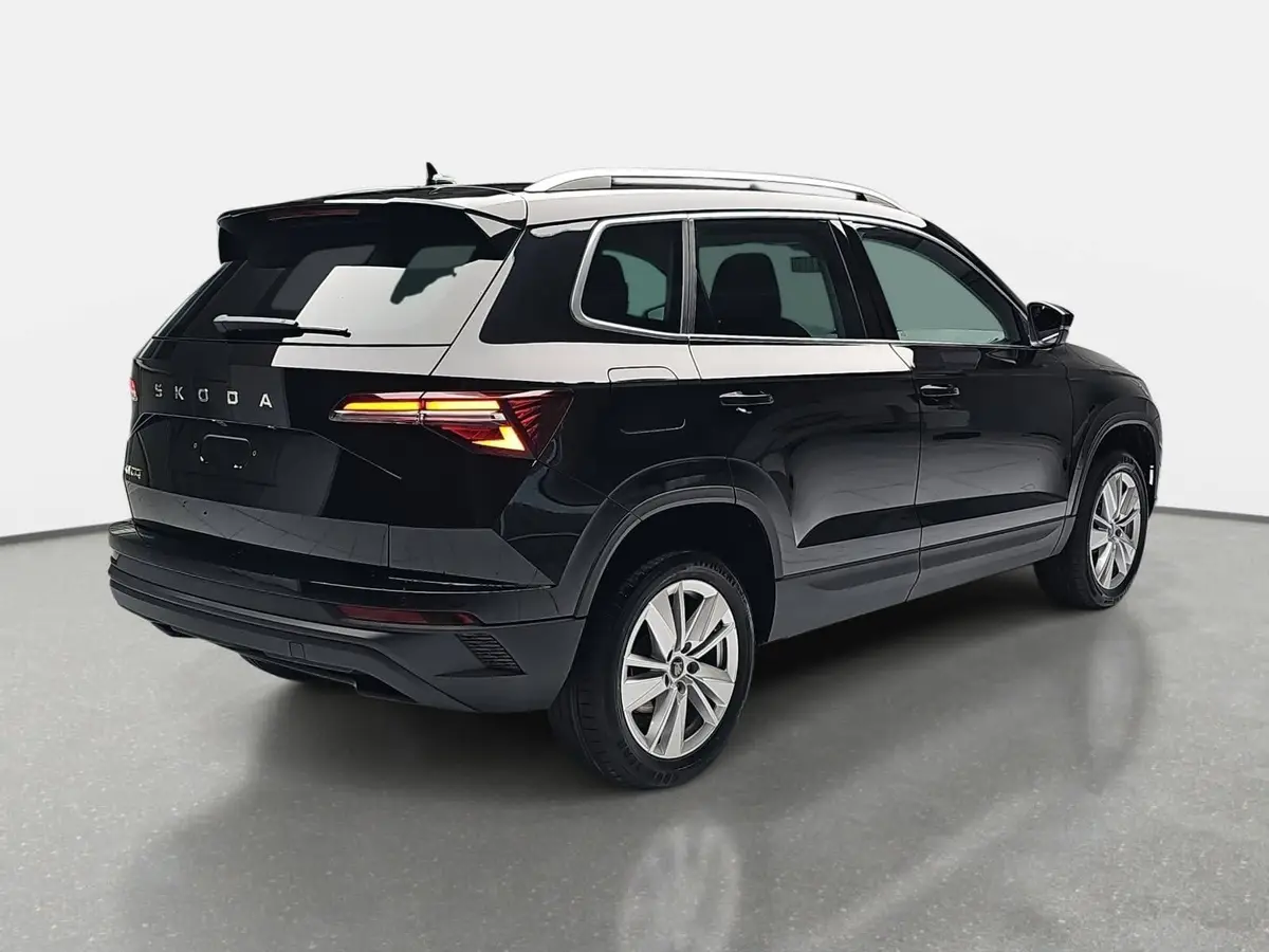 SKODA KAROQ 2.0 TDI DSG DRIVE NAVI LED AHK LM