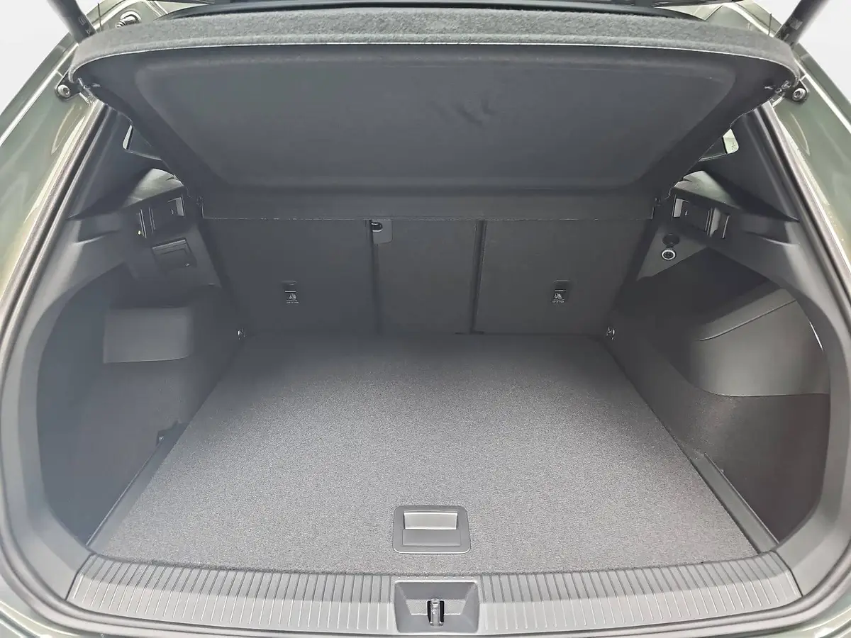 VW TIGUAN 1.5 ETSI DSG R-LINE NAVI MATRIX LM19