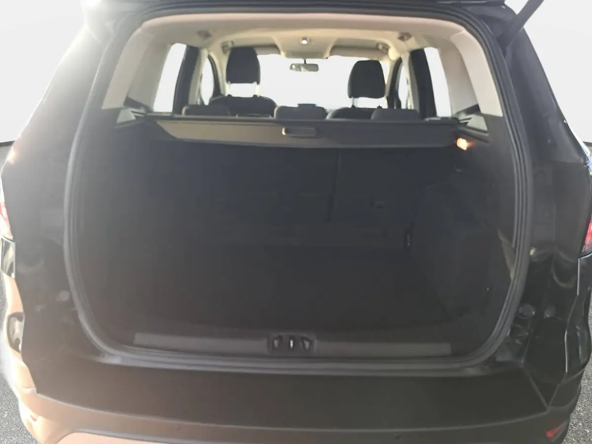 FORD KUGA 1.5 ECOBOOST 4X2 NAVI WINTER PDC LM17