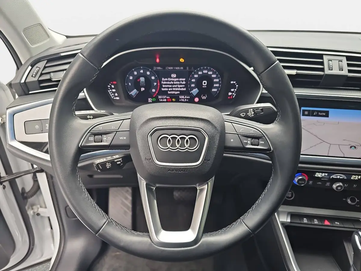 AUDI Q3 35 TFSI S-TRONIC S LINE LED KAMERA LM