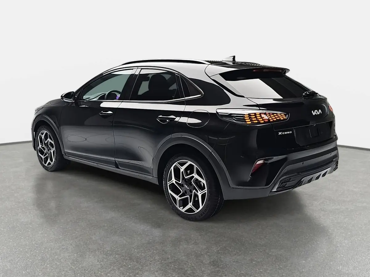 KIA XCEED 1.6 T-GDI 180 DCT GT-LINE MJ26 LEDER