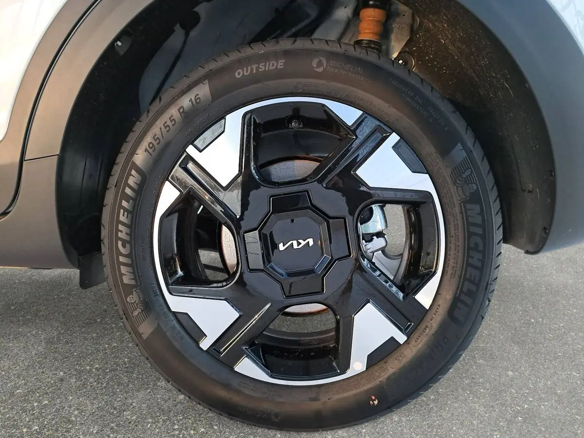 KIA STONIC 1.0 T-GDI 100 VISION MJ26 SITZH. NAVI