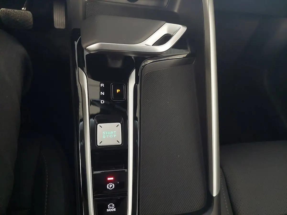 MG ZS 1.5 HYBRID+ MY25.5 LUXURY NAVI LM18 KEYLESS-ENTRY 360-GRAD-KAMERA