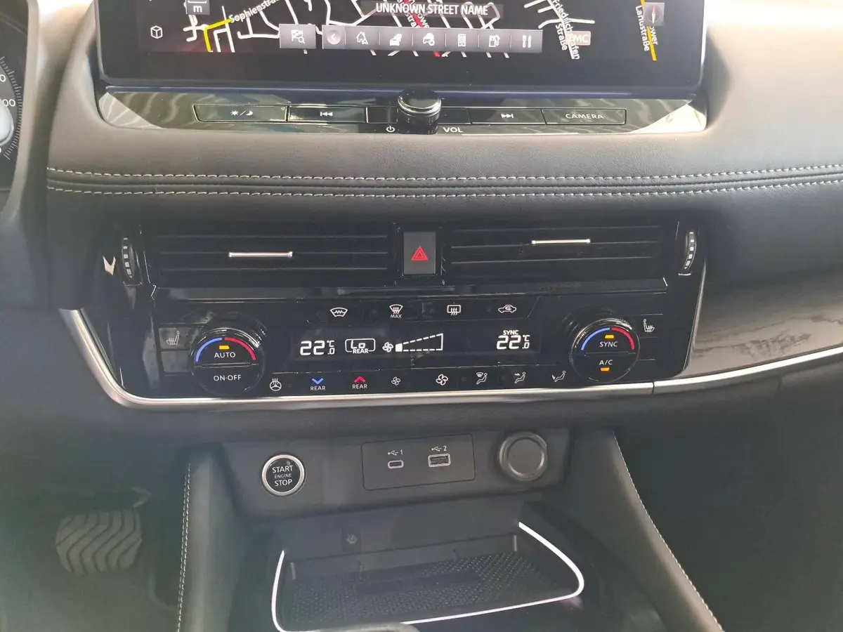 NISSAN X-TRAIL 1.5 VC-T MHEV AUTO. TEKNA+ 20ZOLL