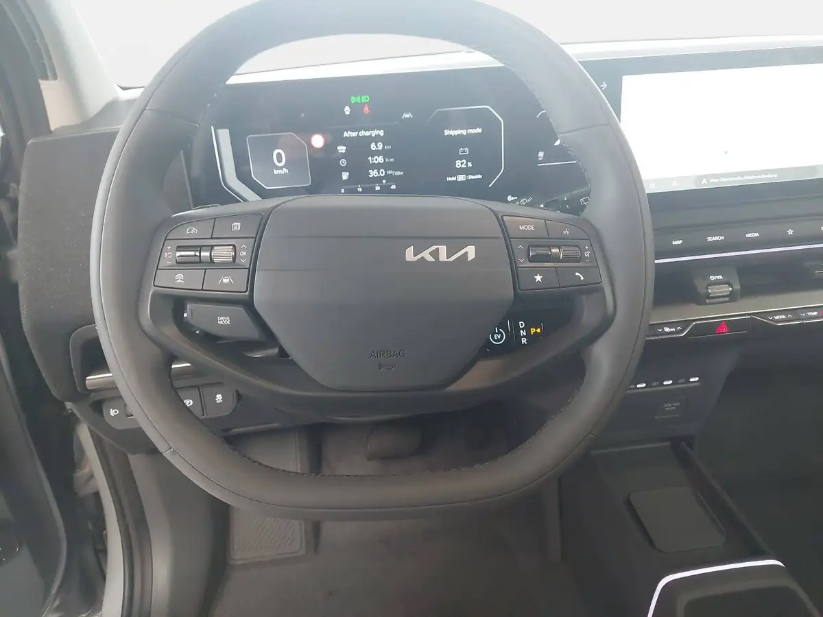 KIA EV2 61.0 KWH EARTH MJ27 4SITZE WINTER-CONNECT TECHN DRIVEWISE-PARK DESIGN