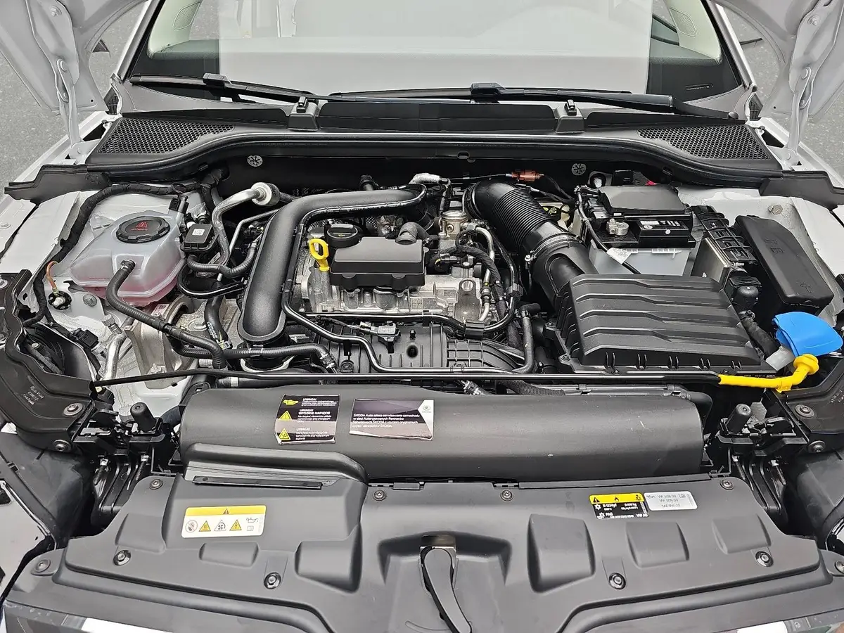 SKODA SCALA 1.0 TSI AMBITION KLIMA AUDIO DAB PDC LM16