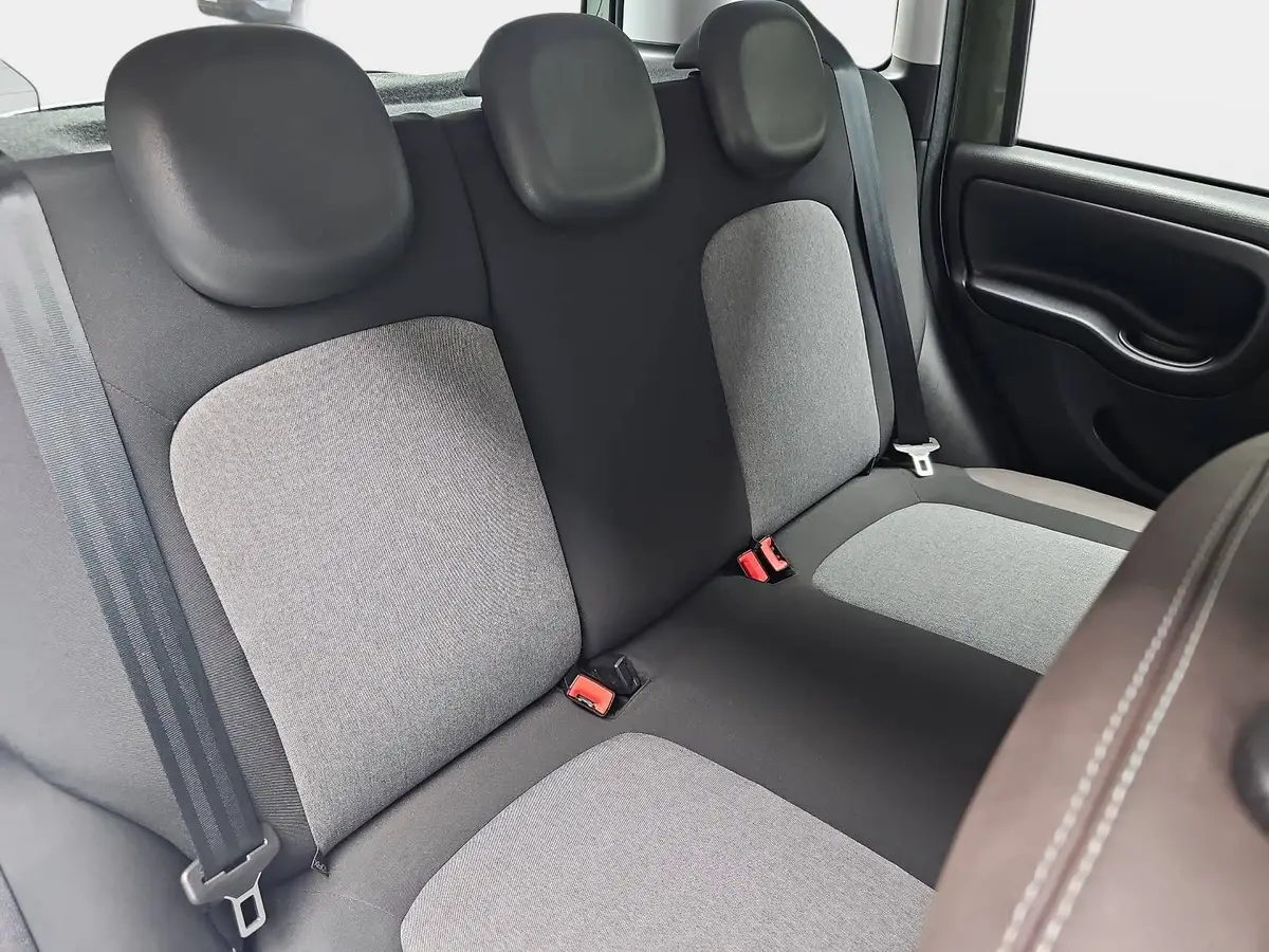 FIAT PANDA 0.9 TWINAIR CROSS 4X4 DAB PDC