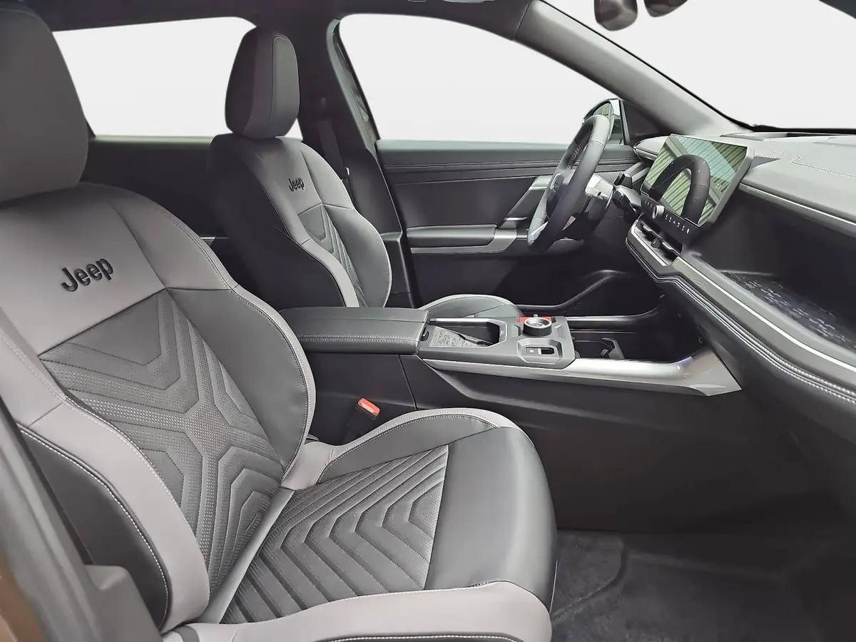 JEEP COMPASS ELEKTRO FIRST EDITION MJ26 PREMIUM-PAKET PANORAMA