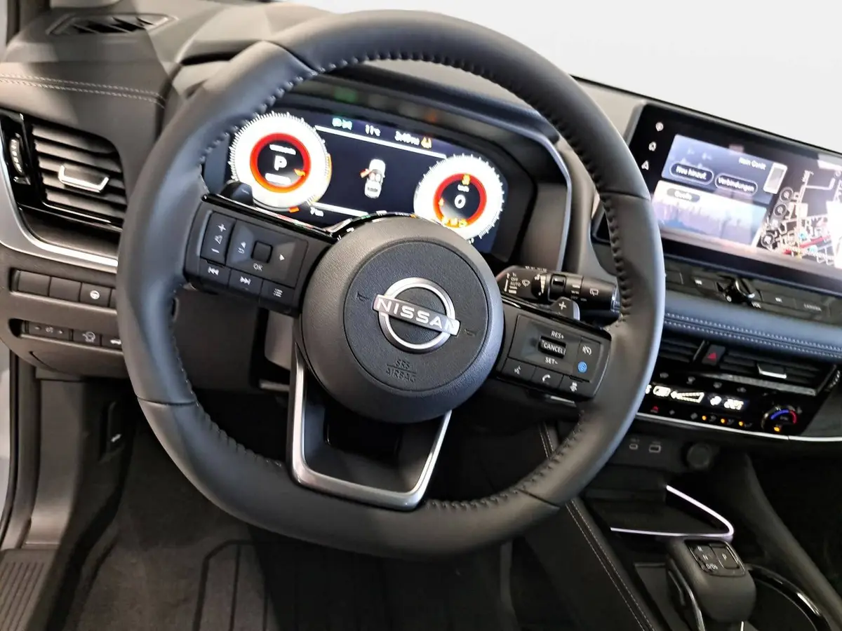 NISSAN X-TRAIL 1.5 VC-T MHEV AUTO. TEKNA PANORAMA BOSE 20ZOLL