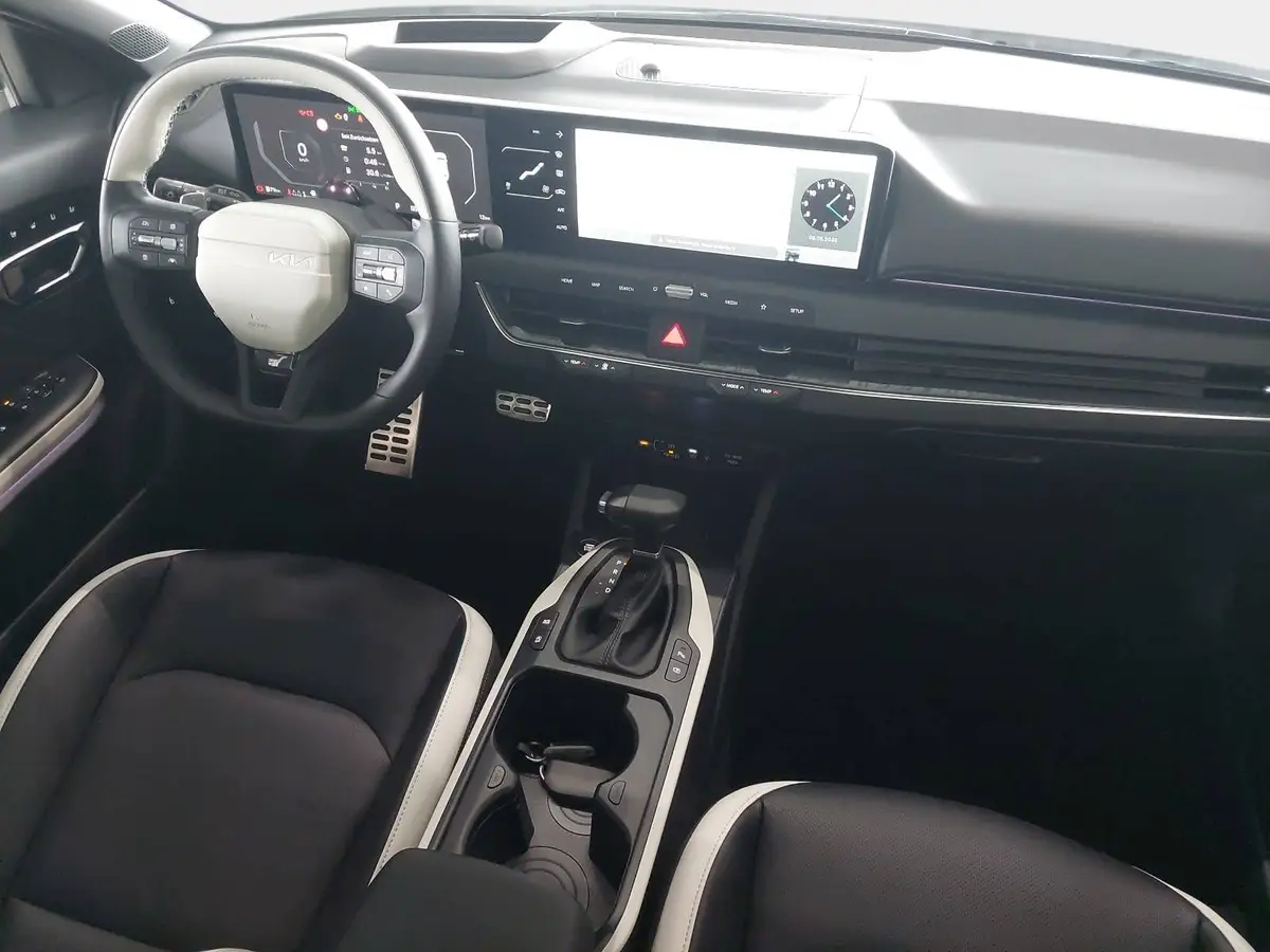 KIA K4 SW 1.6 T-GDI 180 PS DCT7 GT-LINE MJ26 DW-PARK-PRO SITZ SOUND DESIGN