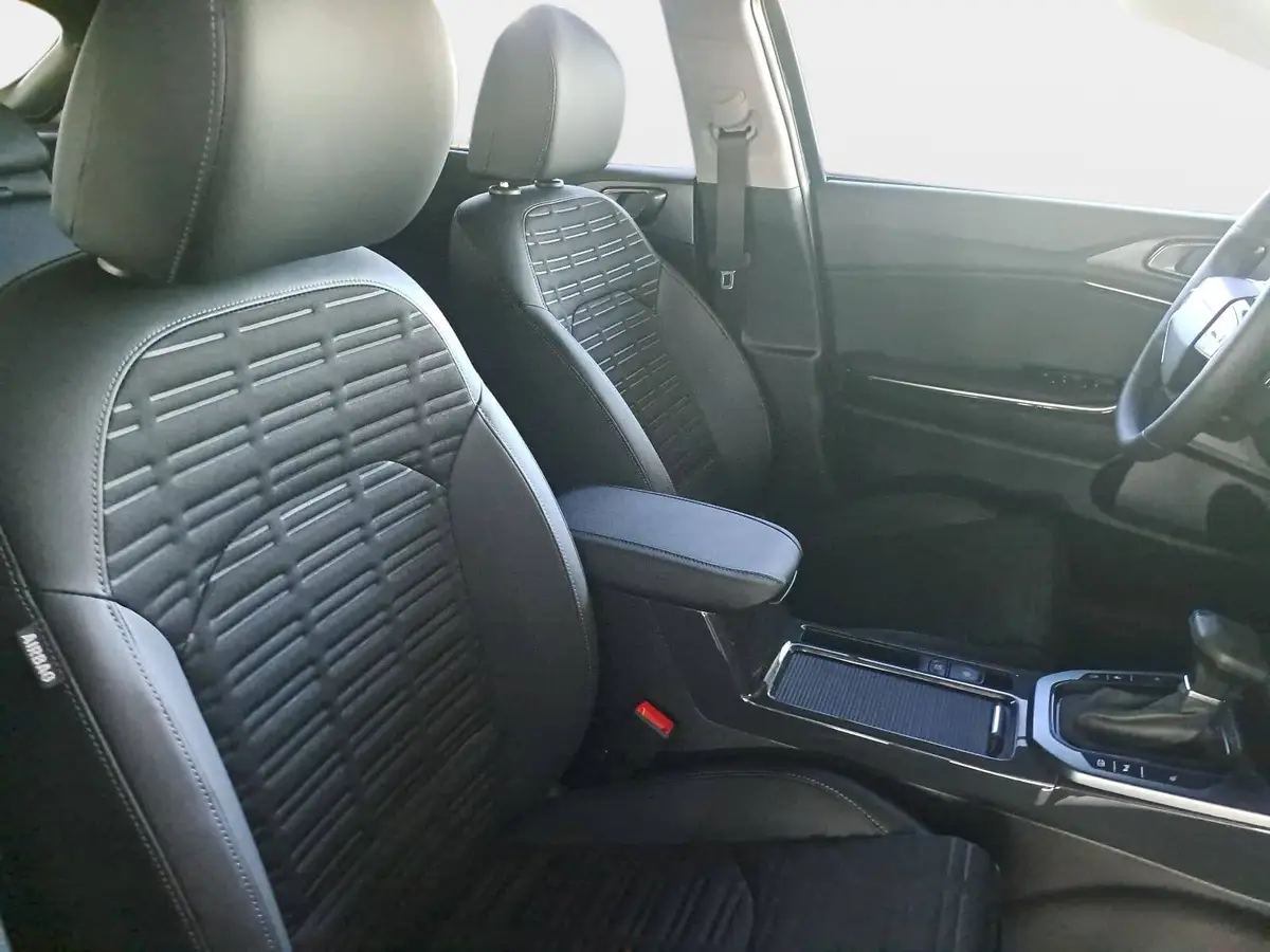 KIA XCEED 1.6 T-GDI 150 DCT SPIRIT MJ27 SOUND