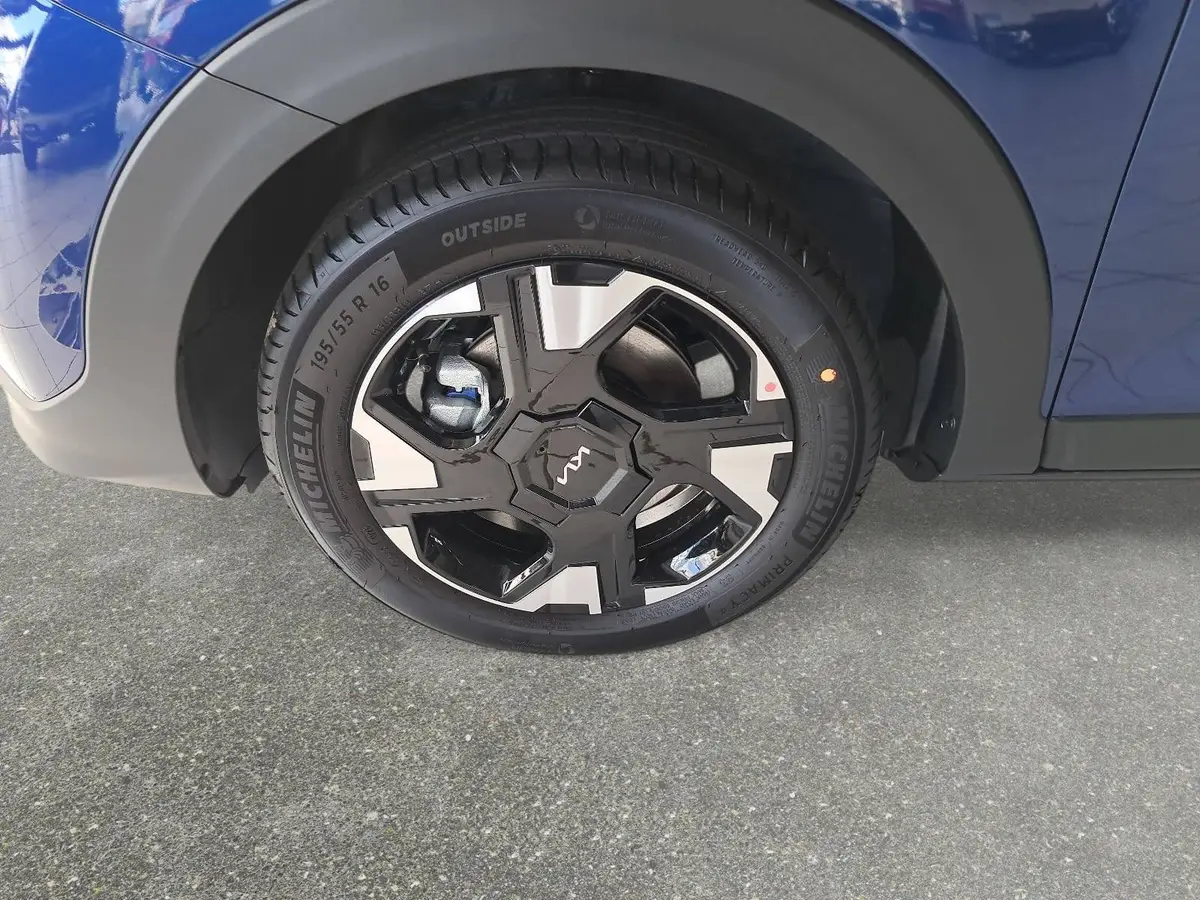 KIA STONIC 1.0 T-GDI 100 DCT VISION MJ26 SITZH. NAVI