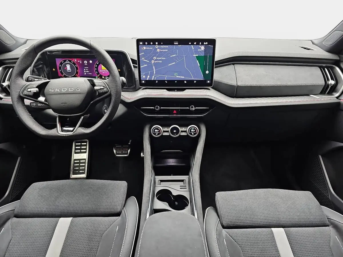 SKODA KODIAQ 1.5 TSI DSG SPORTLINE NAVI LED ACC WINTER KAMERA A