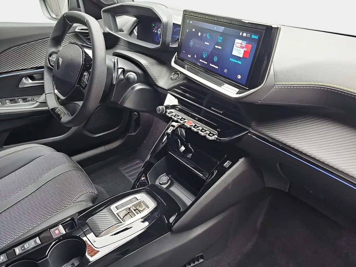 PEUGEOT 2008 1.2 HYBRID 145 E-DSC6 GT-LINE 2-WD LED KLIMAAUTO K