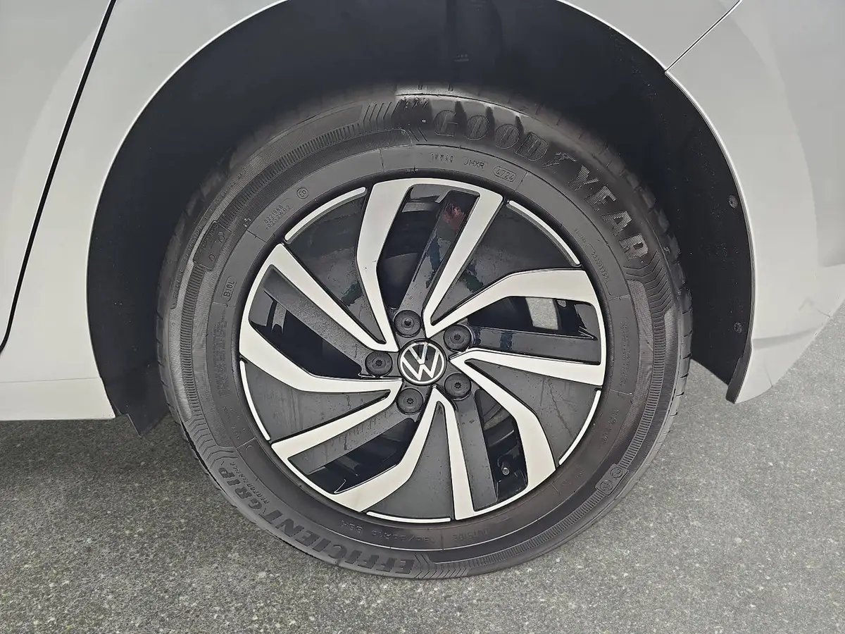 VW POLO 1.0 TSI DSG LIFE LED KLIMA APP-CONNECT SICHT PDC K