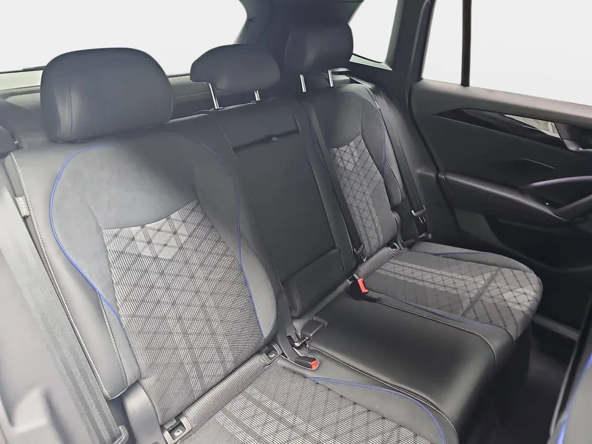 VW TIGUAN 2.0 TDI DSG R-LINE NAVI LED PANO