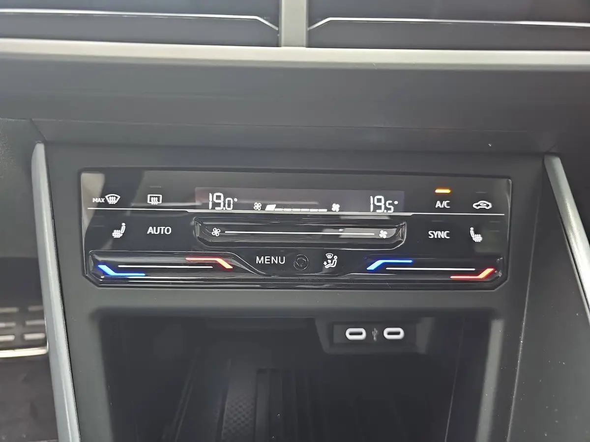 VW POLO 1.0 TSI DSG GOAL NAVI LED APP-CONNECT