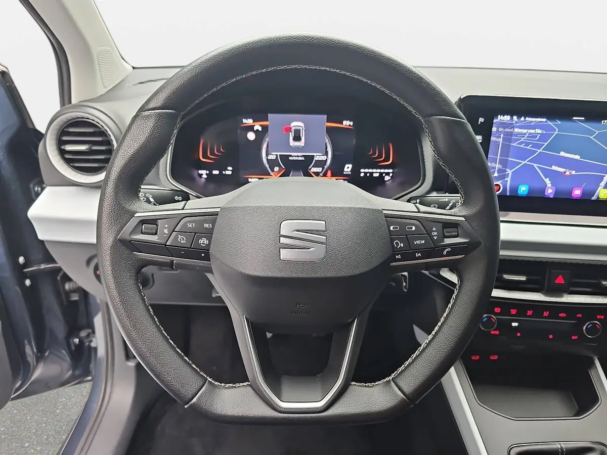 SEAT ARONA 1.0 TSI STYLE NAVI LED PDC LM16