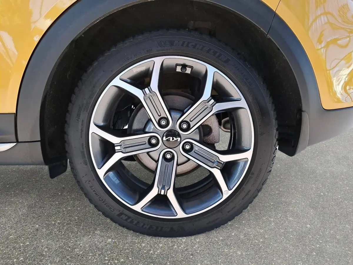 KIA XCEED 1.5 T-GDI EDITION LED GRA LM