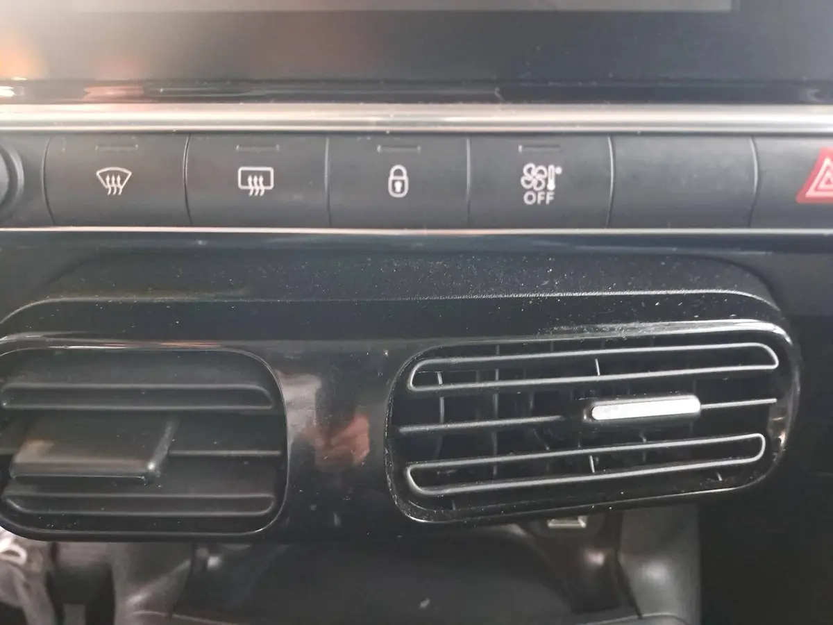 CITROËN C4 CACTUS 1.2 PURETECH SHINE TEMP WINTER